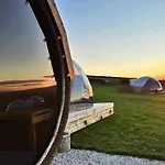 Luxuszelt Deerstone Glamping- Pendle Hill Dome Earby