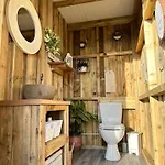 Deerstone Glamping- Pendle Hill Dome Earby